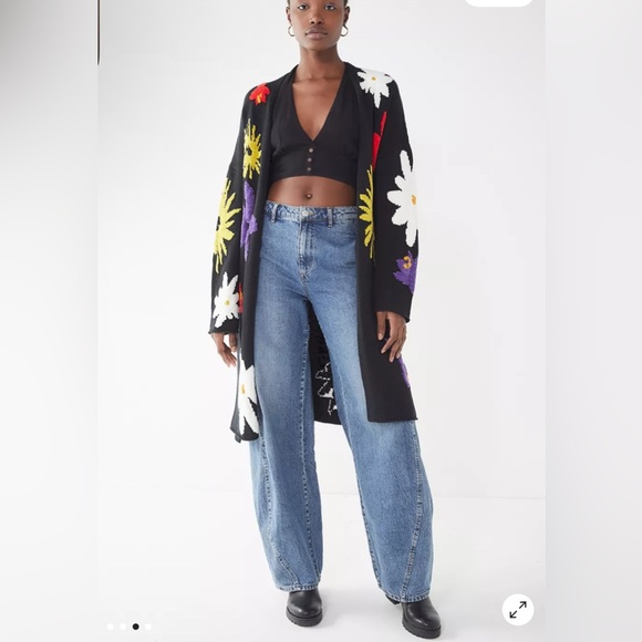 Urban Outfitters Longline Floral Chenille Cardigan Size M/L - Picture 3 of 10